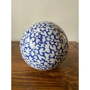 Vintage Blue and White Porcelain Ceramic Decorative Orb Sphere 6" Chinoiserie